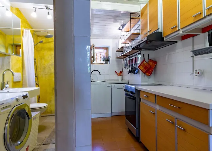 Seneca Apartament *