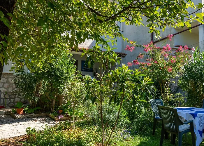 Apartament Seneca *
