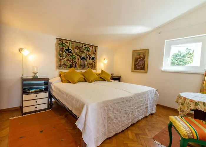 Apartament Seneca *